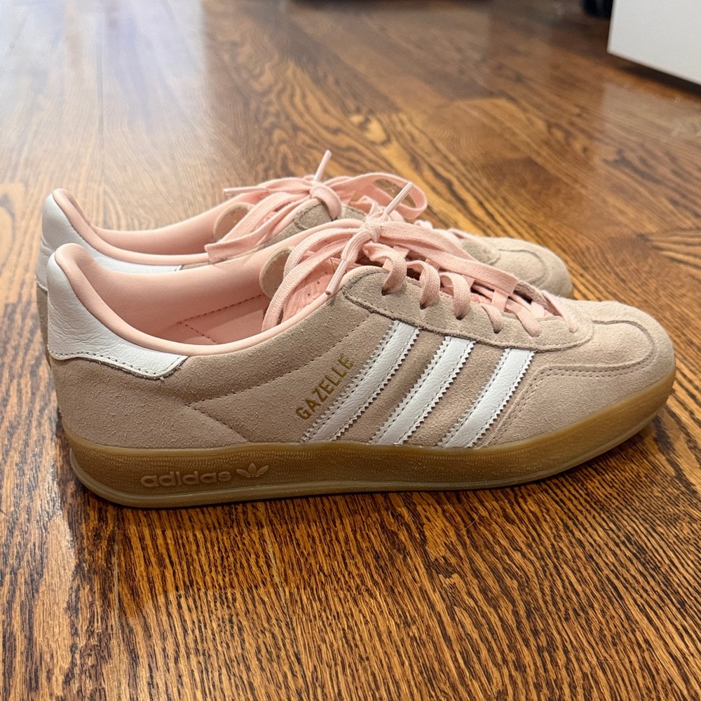 Adidas Gazelle Women's Beige and White Sneakers